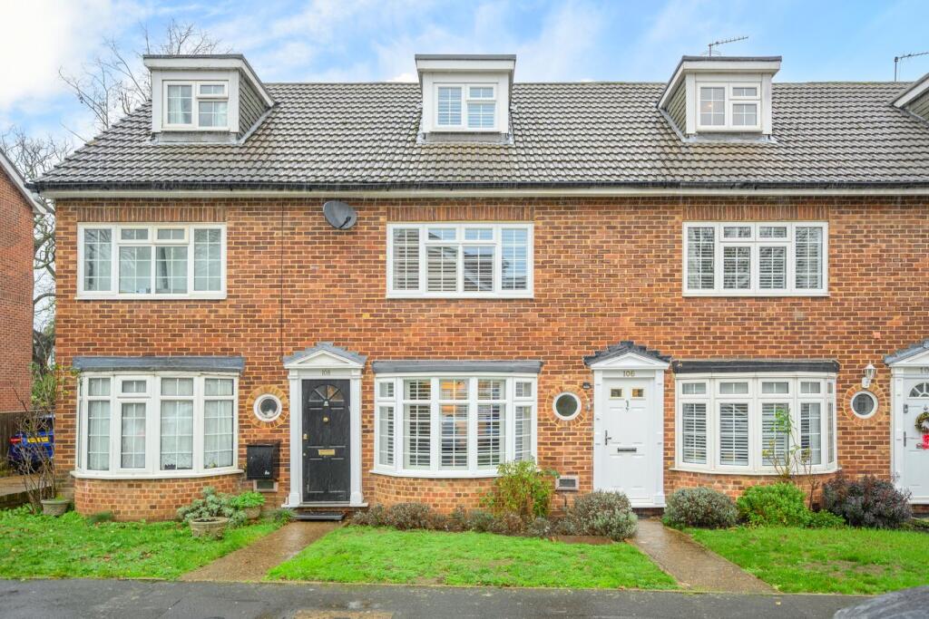 Main image of property: Gainsborough Court, WALTON-ON-THAMES, KT12