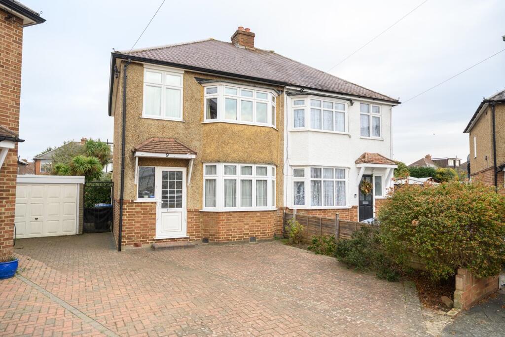 Main image of property: Fairfax Close, Walton-on-Thames, KT12