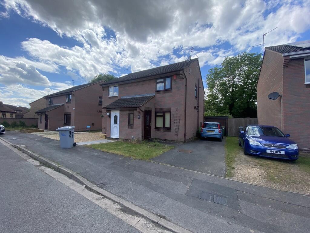 Main image of property: Lacey Green, Balderton