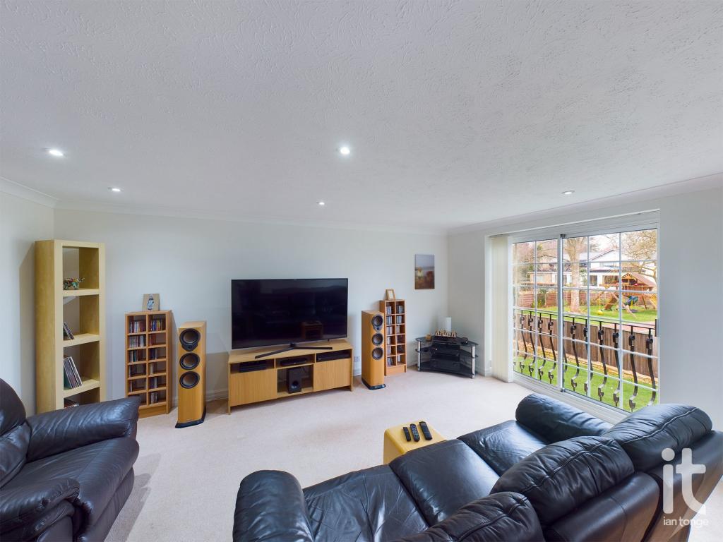 2 bedroom apartment for sale in Crest Lodge, Hilton Road, Bramhall