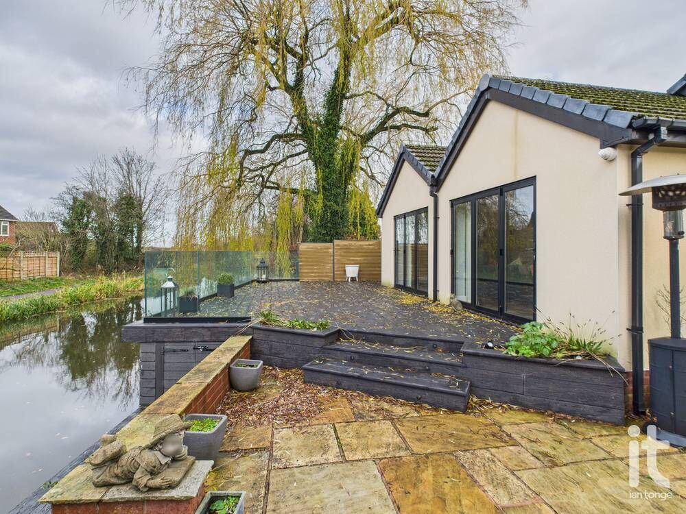 Main image of property: Bowfell Drive, High Lane, Stockport, SK6