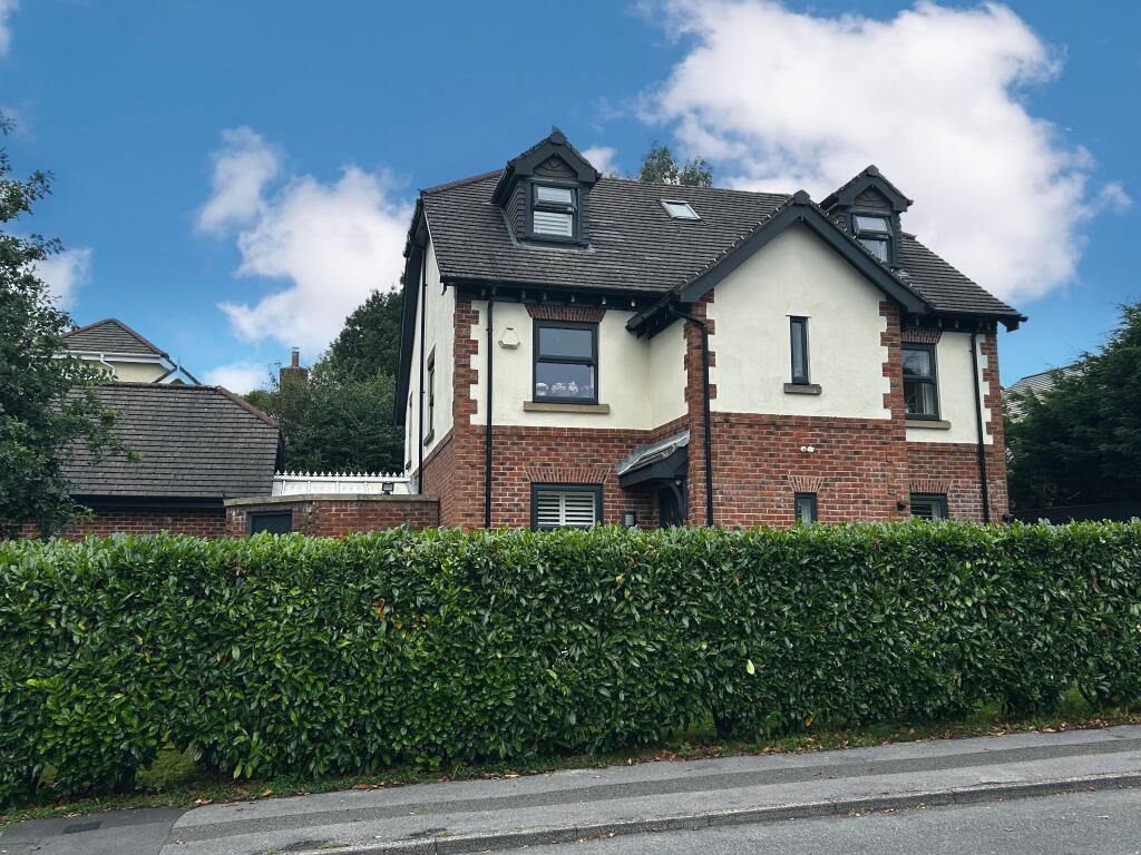 Main image of property: The Laurels, High Lane, Stockport, SK6