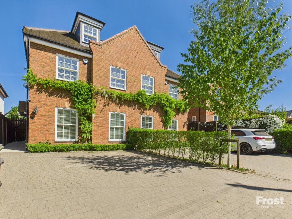 Main image of property: Meadow Lane, Beaconsfield, Buckinghamshire, HP9