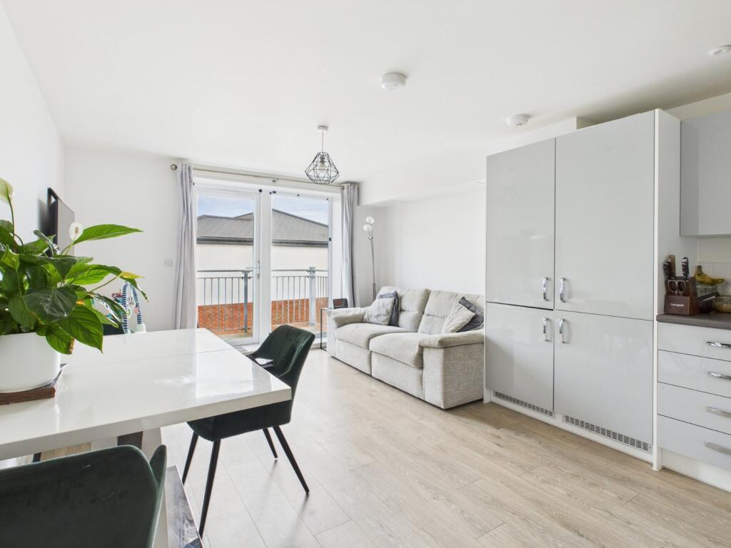 Main image of property: Peel Close, Tatling End, Gerrards Cross, SL9