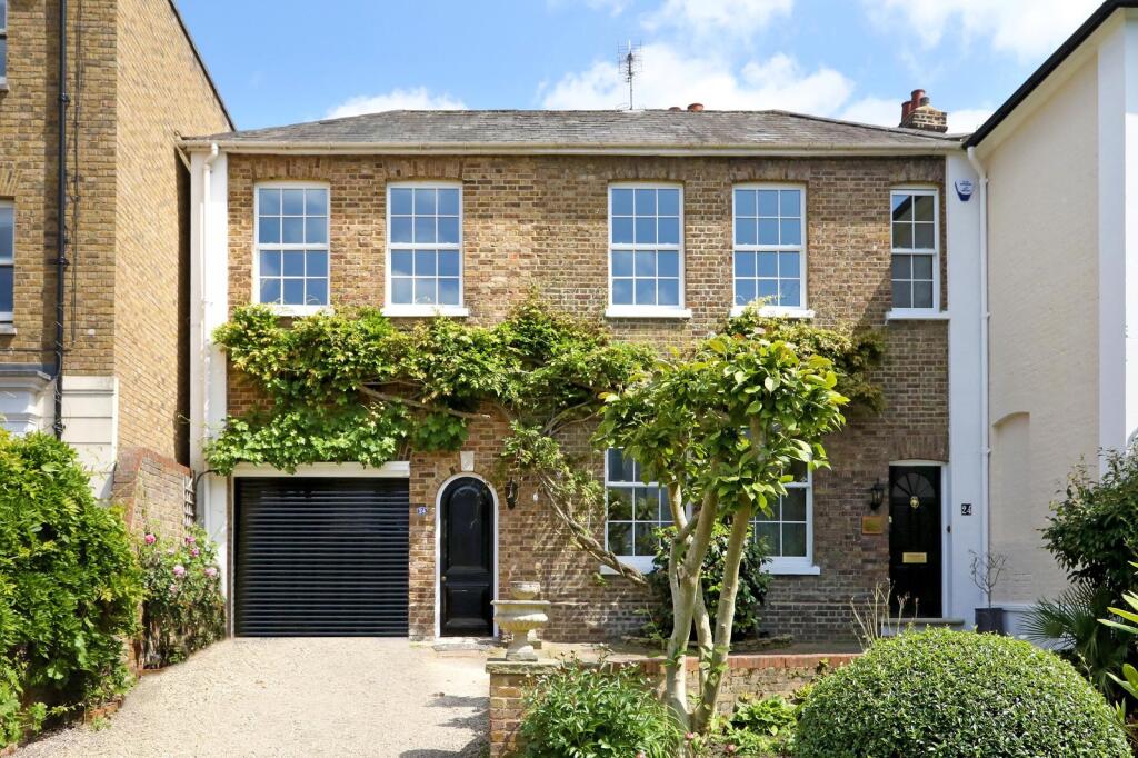 Main image of property: Trinity Place, Windsor, Berkshire, SL4