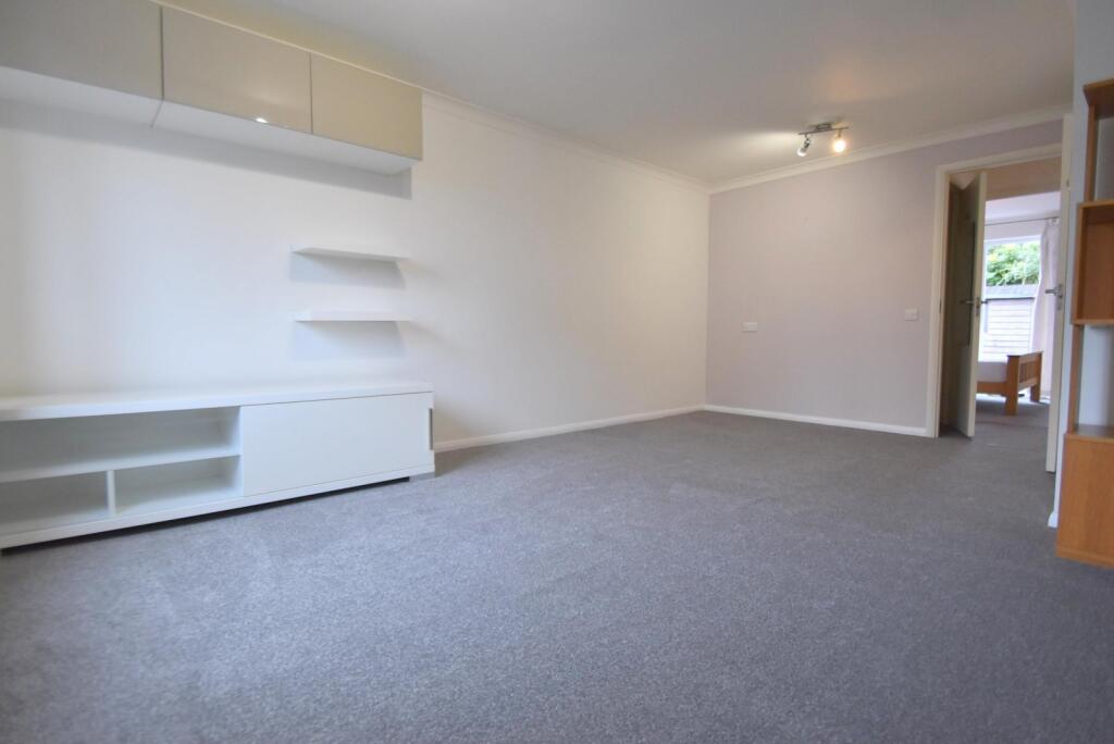 Main image of property: Horton Road, Datchet, Slough, Berkshire, SL3