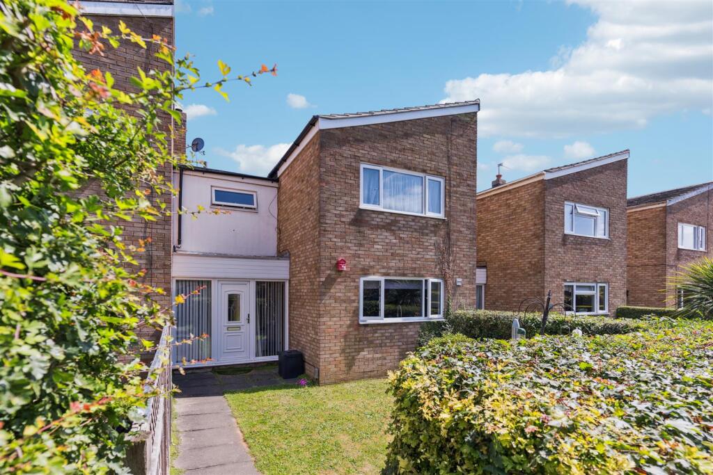 Main image of property: Sefton Road, Stevenage