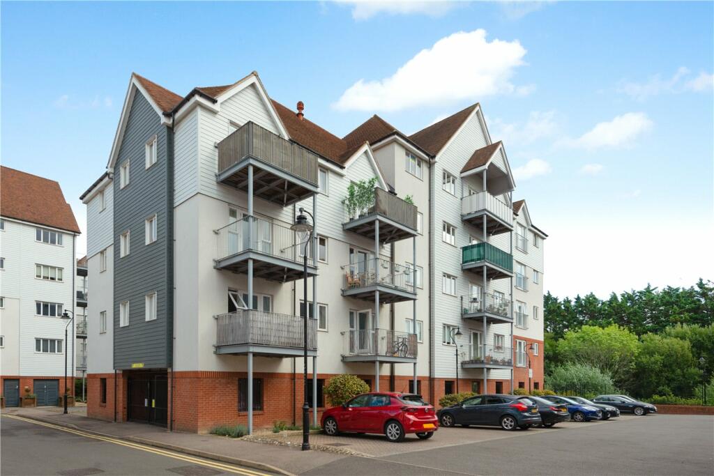 2 bedroom apartment for sale in Westwood Drive, Canterbury, CT2