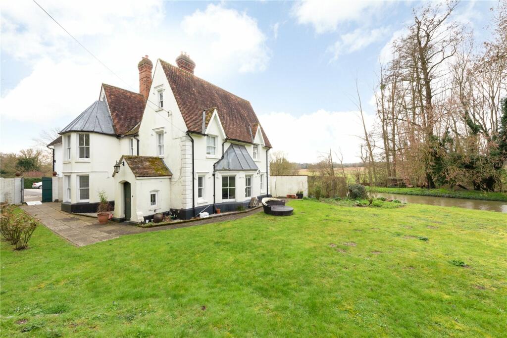 3 bedroom link detached house for rent in Millers House, Ashford Road, Chartham, Kent, CT4