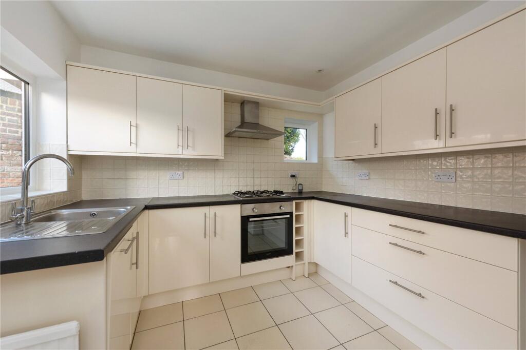 Additional property image - Oaten Hill Place, Canterbury, Kent, CT1
