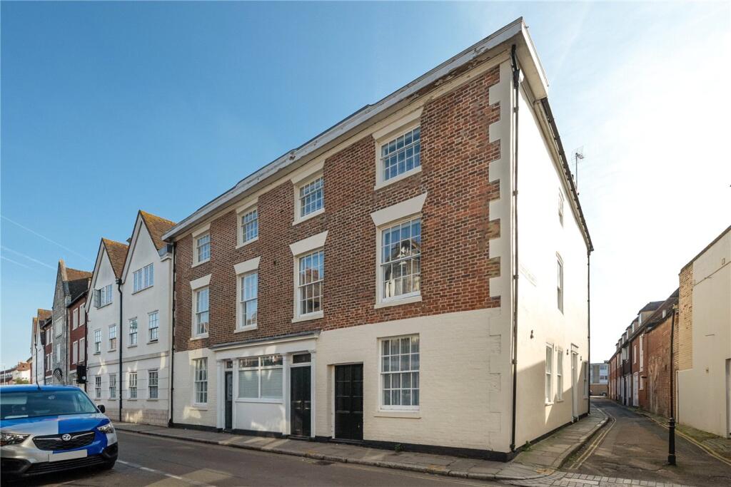 Main image of property: High Street St. Gregorys, Canterbury, Kent, CT1