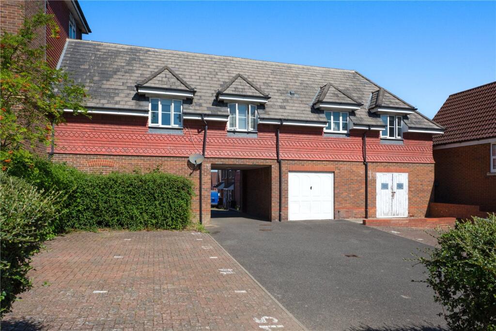 Main image of property: Gravelly Field, Ashford, Kent, TN23