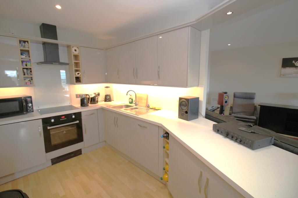 Main image of property: The Quays, Salford, M50