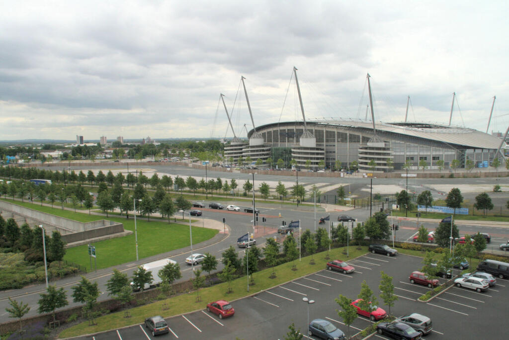 Main image of property: 2a The Waterfront, Manchester, M11