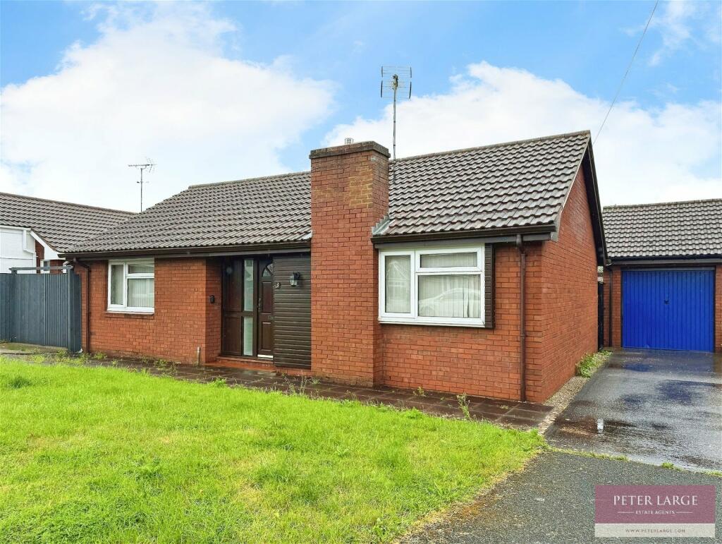 2 bedroom detached bungalow for sale in Llys Eirlys, Rhyl, Denbighshire LL18 4LX, LL18