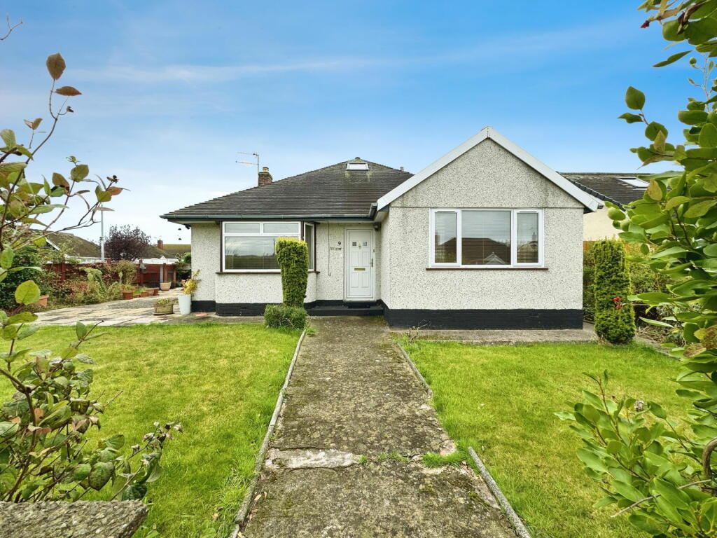 Main image of property: 9 Heol Y Llys, Rhyl, Denbighshire, LL18 4EE