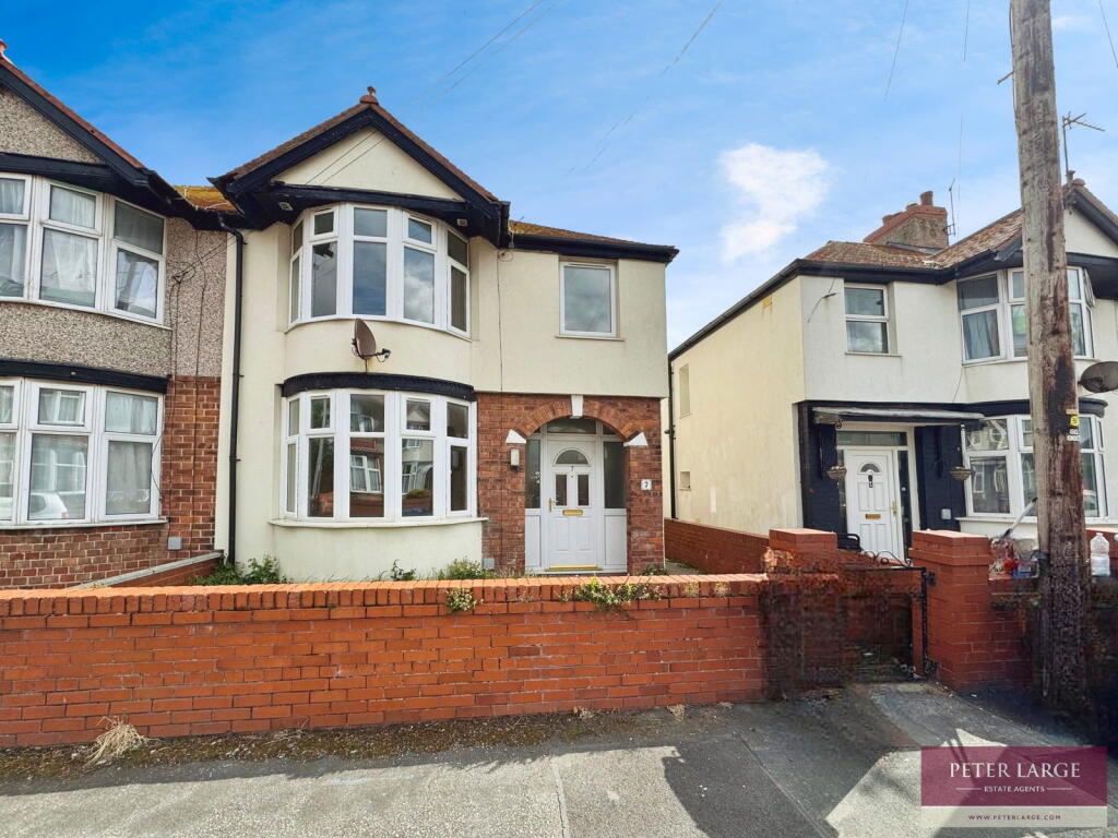 Main image of property: Barry Road North, Rhyl, Denbighshire LL18 1DH
