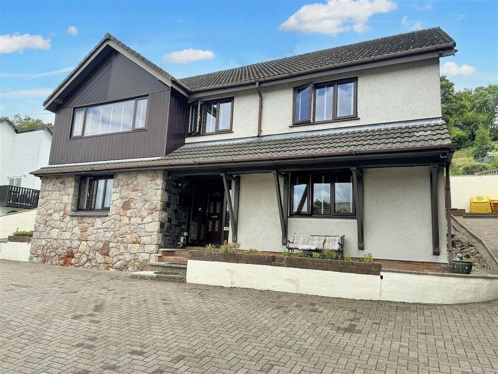 Main image of property: Rhyd-y-Foel, Abergele, LL22 8DY