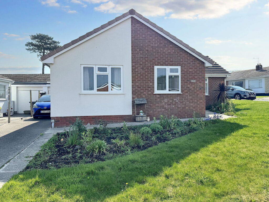 Main image of property: Coed Bedw, Abergele, LL22 7EH