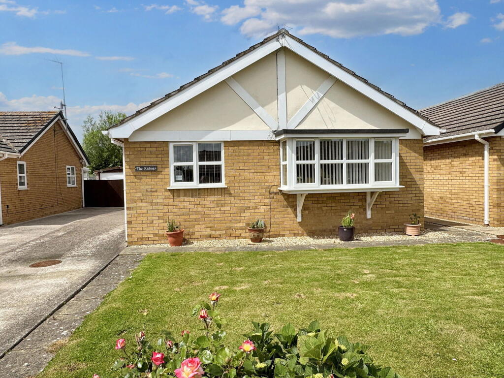 Main image of property: Trem Cinmel, Towyn, Conwy, LL22