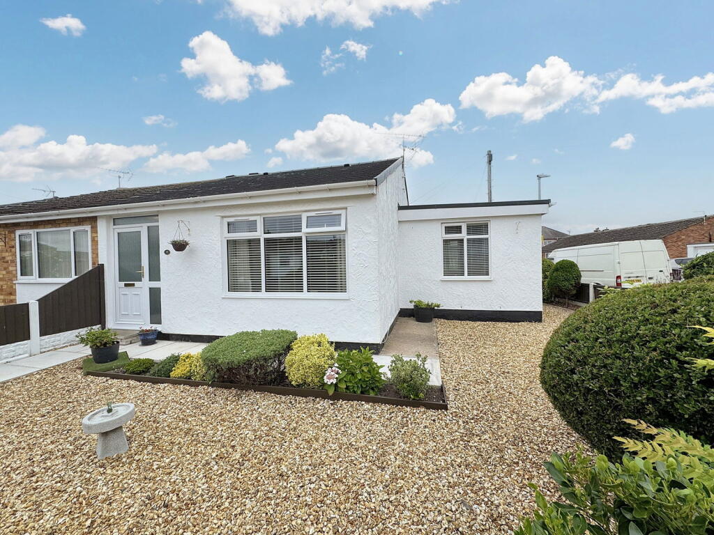 Main image of property: Llys Madoc, Towyn, Conwy, LL22 9NN