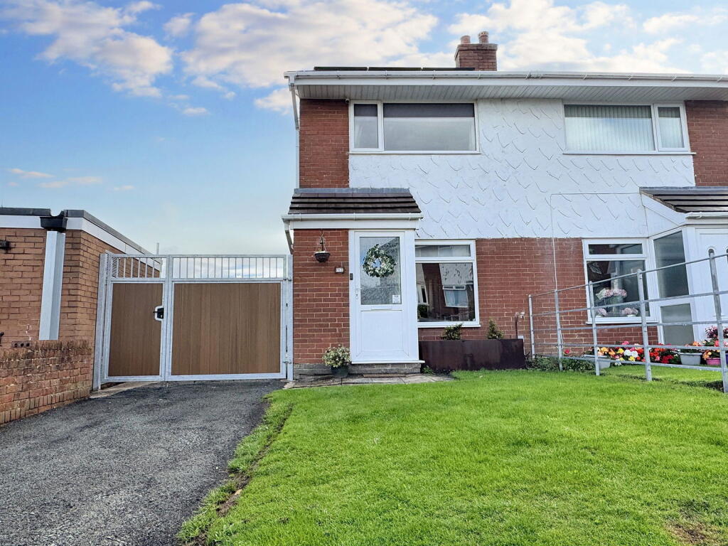 Main image of property: Alltwen, Llysfaen, Conwy, LL29