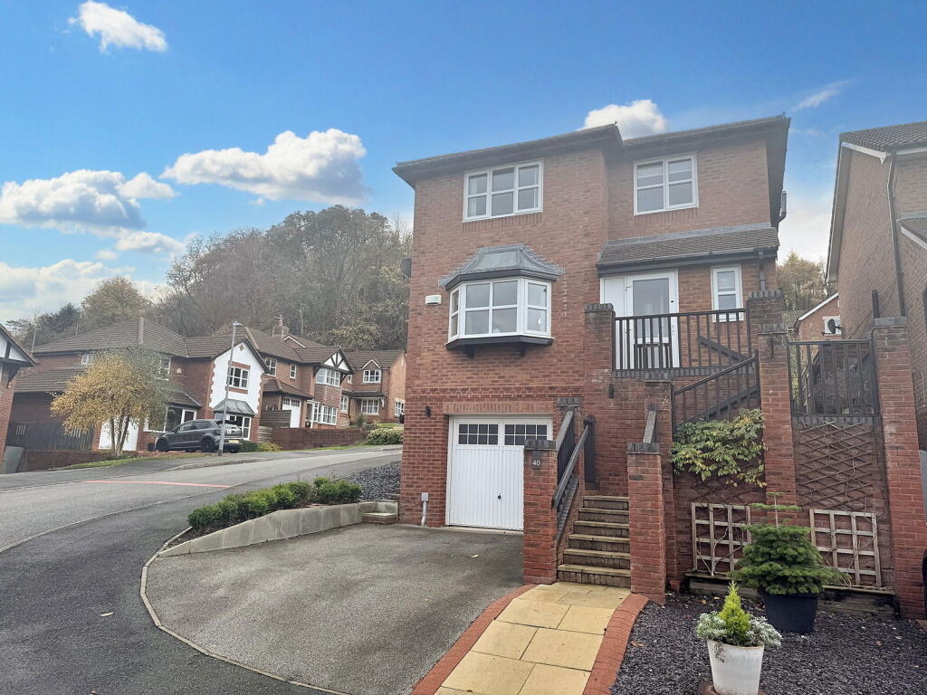 Main image of property: Lon Y Berllan, Abergele, Conwy, LL22 7JF