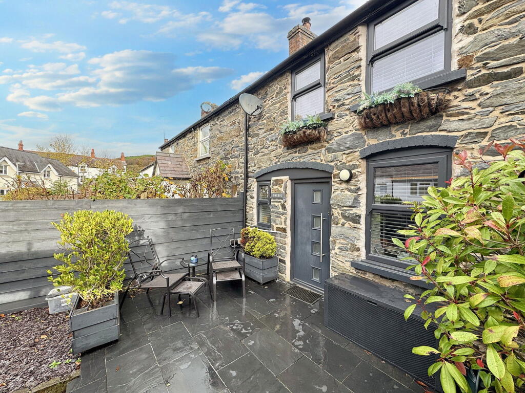 Main image of property: Water Street, Llanfairtalhaiarn, Conwy, LL22 8SB