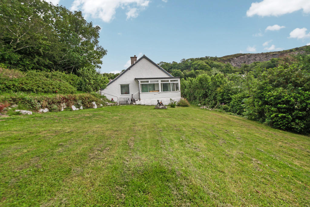 2 bedroom detached bungalow for sale in RhydYFoel, Abergele, LL22