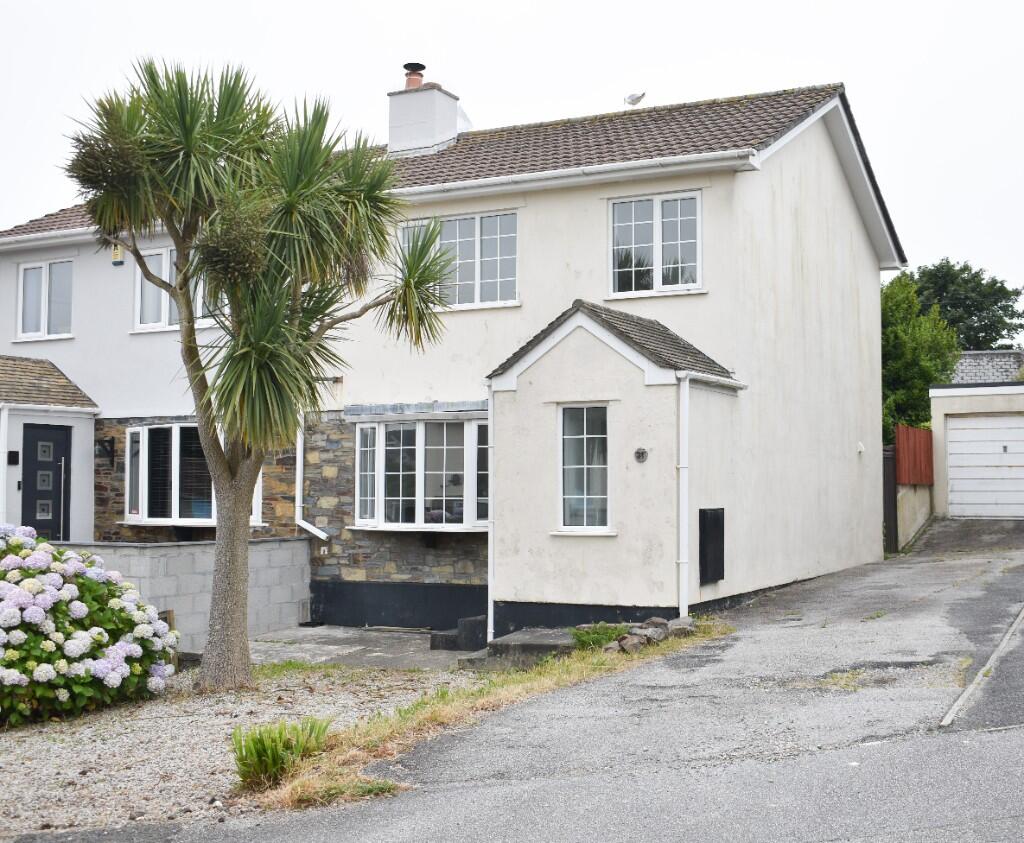 Main image of property: Redruth