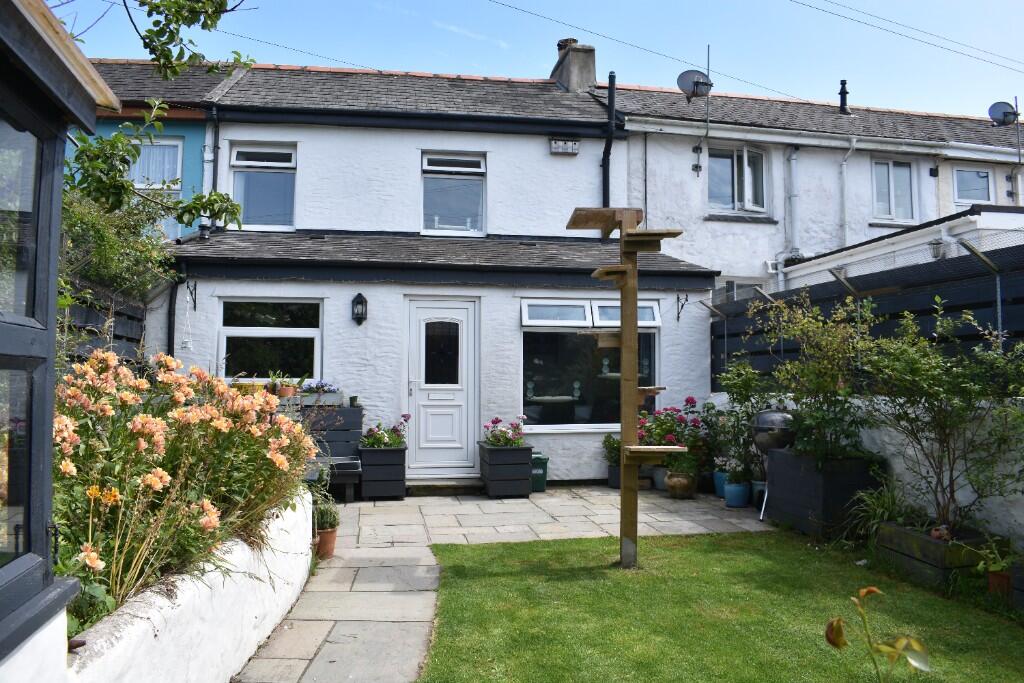 Main image of property: Redruth