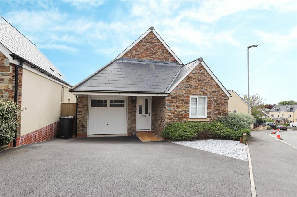 4 bedroom detached house for sale in St. Anns Chapel, Gunnislake, PL18