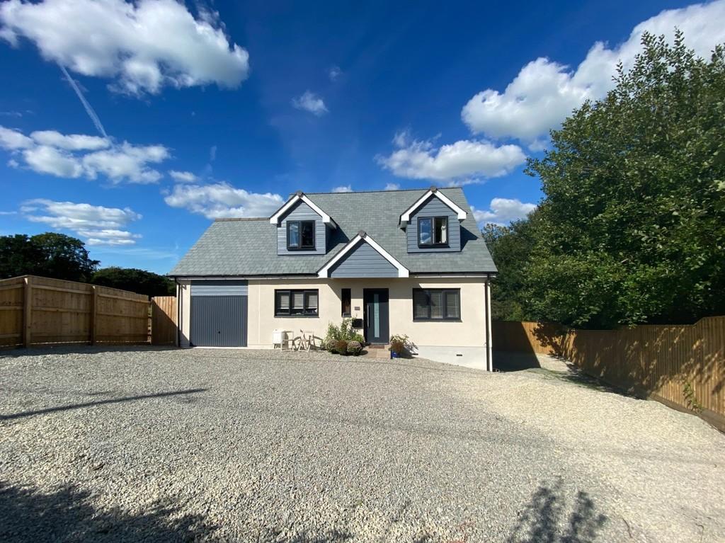 3 bedroom detached house for sale in Tavistock, PL19