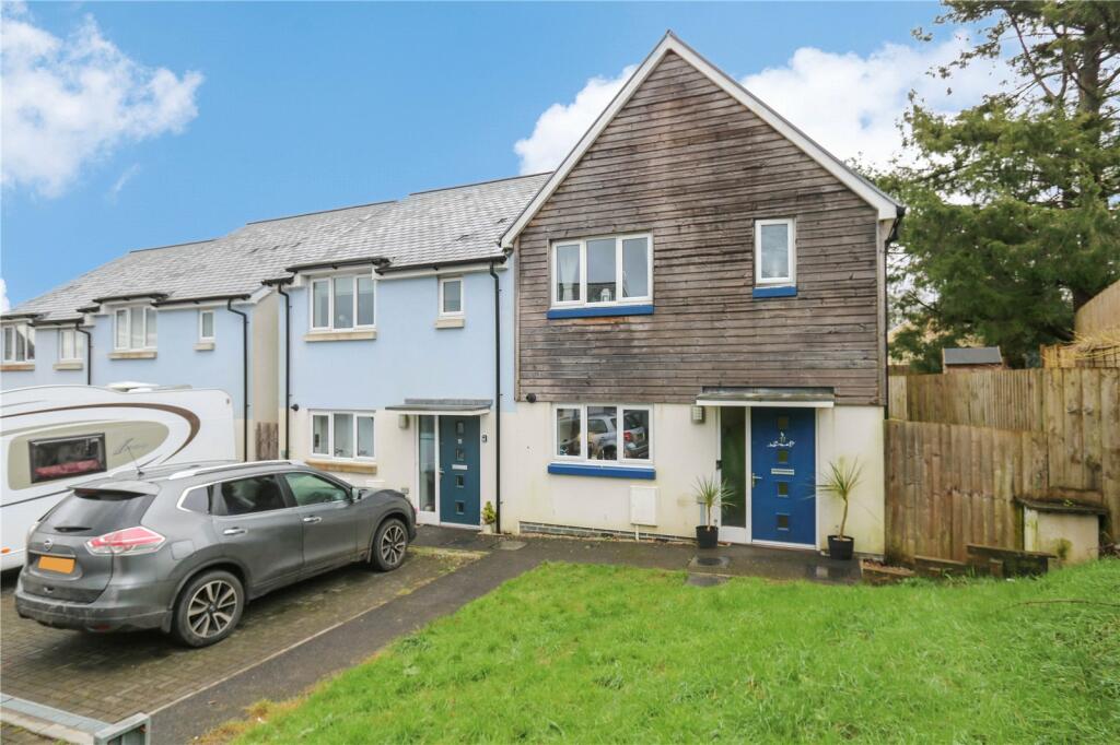 3 bedroom semidetached house for sale in Yelverton, Devon, PL20
