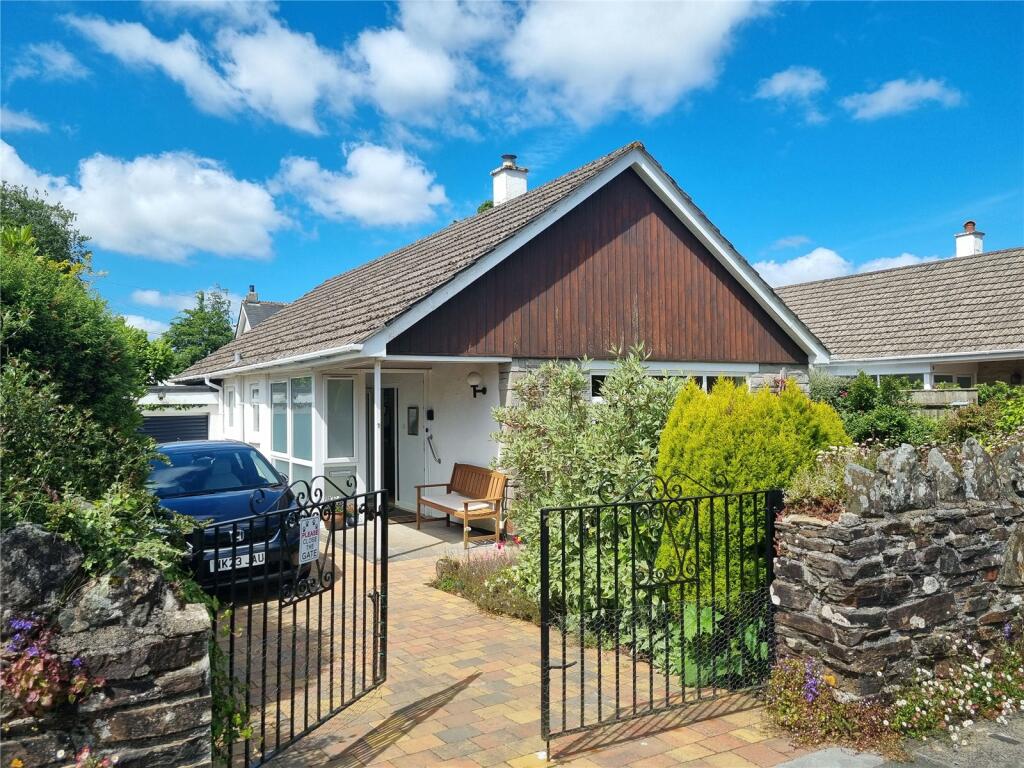 2 bedroom bungalow for sale in Dousland, Yelverton, PL20