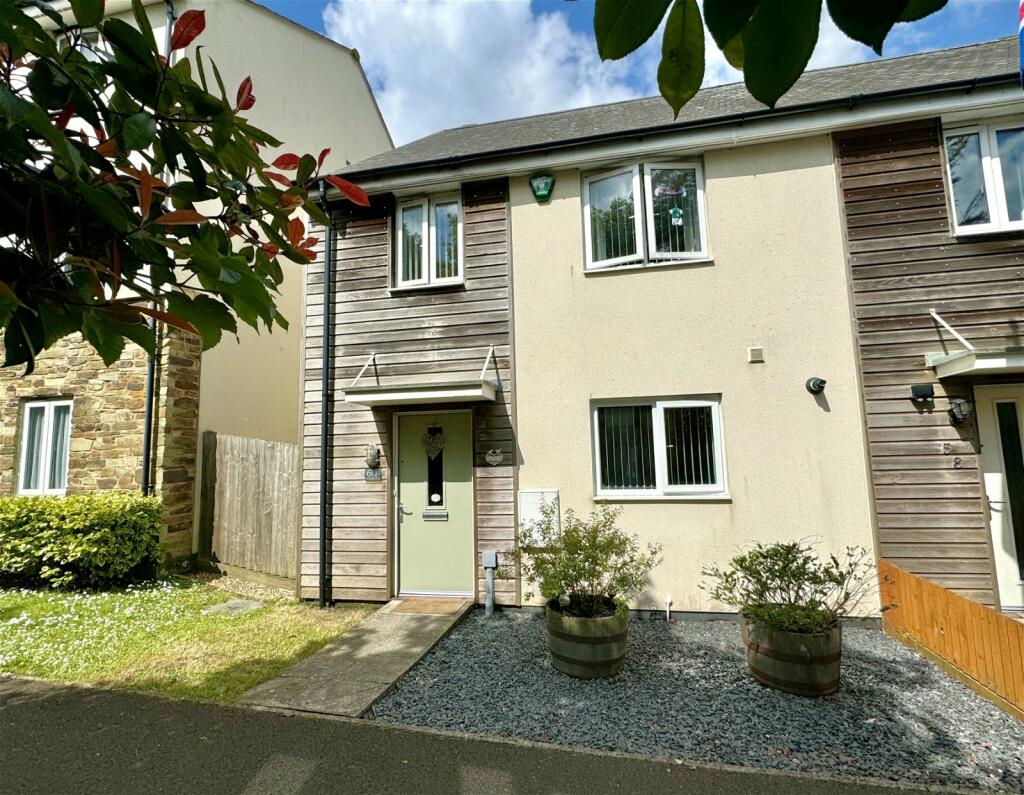 3 bedroom semidetached house for sale in Whitehaven Way, Southway