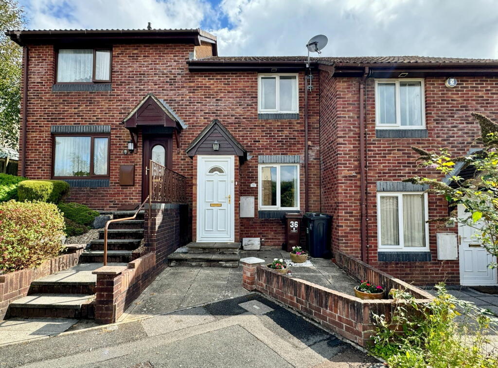 2 bedroom terraced house for sale in College Dean Close, Derriford ...