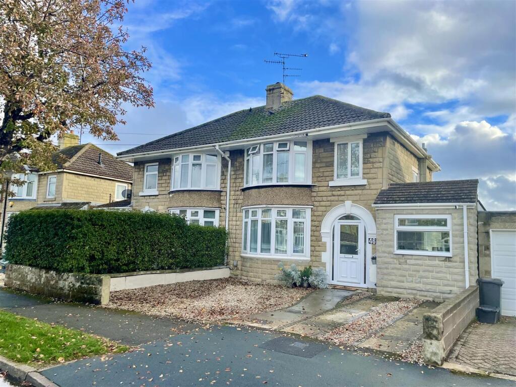 Main image of property: Cornwall Avenue, Swindon
