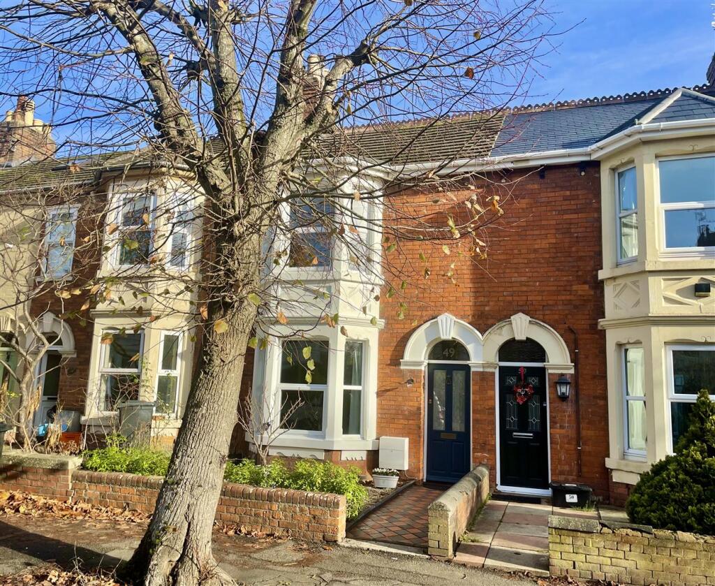 Main image of property: Goddard Avenue, Swindon