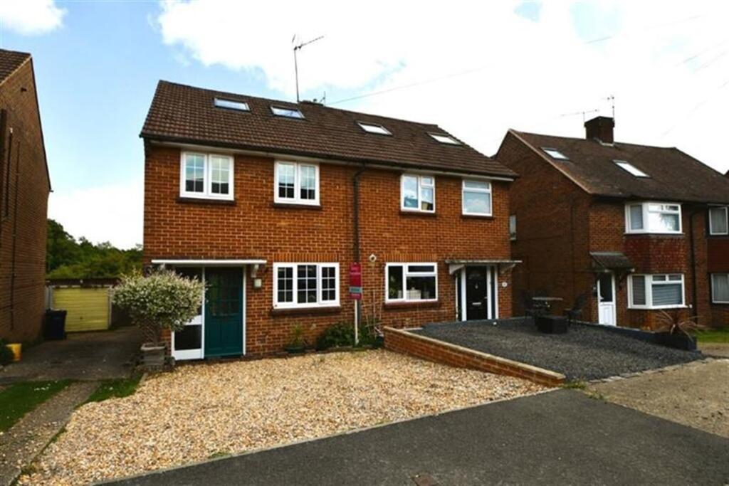 Main image of property: 4 bedroom Semi-Detached House in Godalming