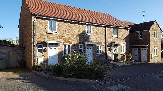 Main image of property: 2 bedroom Terraced House in Billingshurst