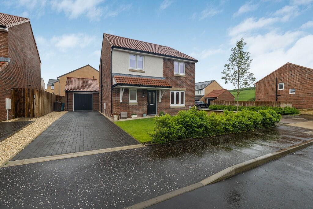 4 bedroom detached house for sale in Munley Way, Neilston Glasgow, G78