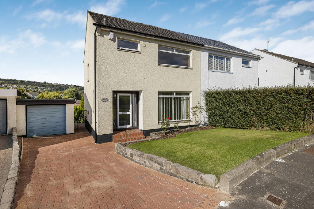 Main image of property: Colinbar Circle, Barrhead, Glasgow