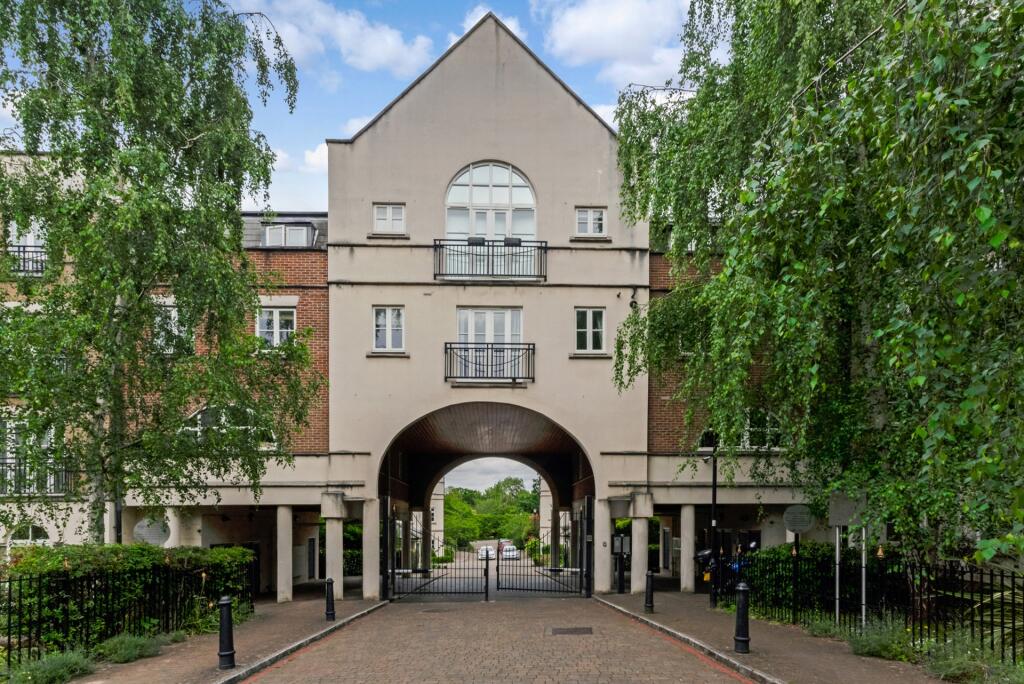 Main image of property: Bishops Court, Dudley Mews, London, SW2