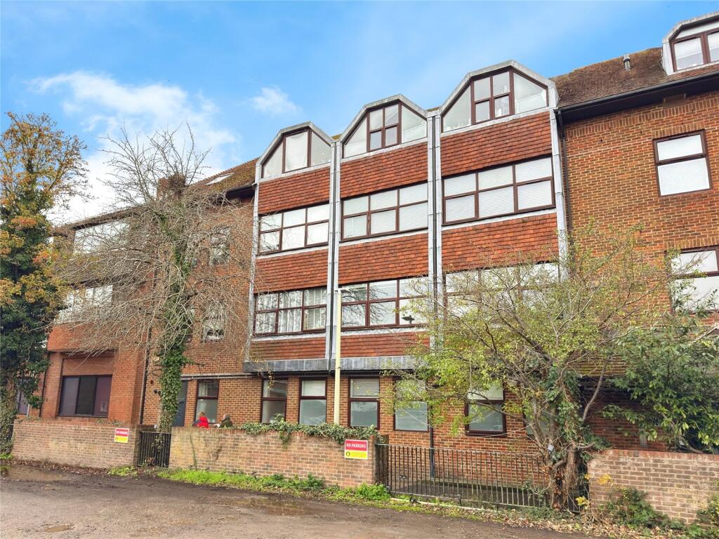 Main image of property: Swift House, Market Place, Wokingham