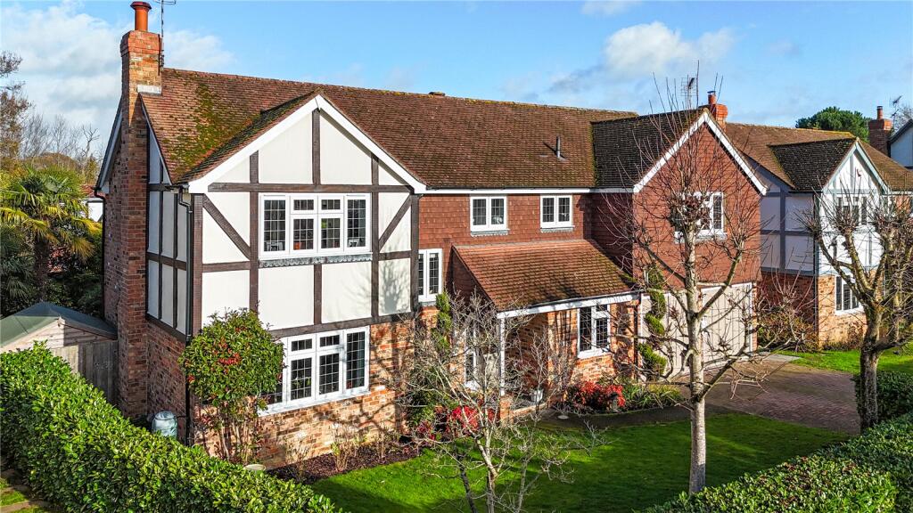 Main image of property: Barber Close, Hurst, Reading