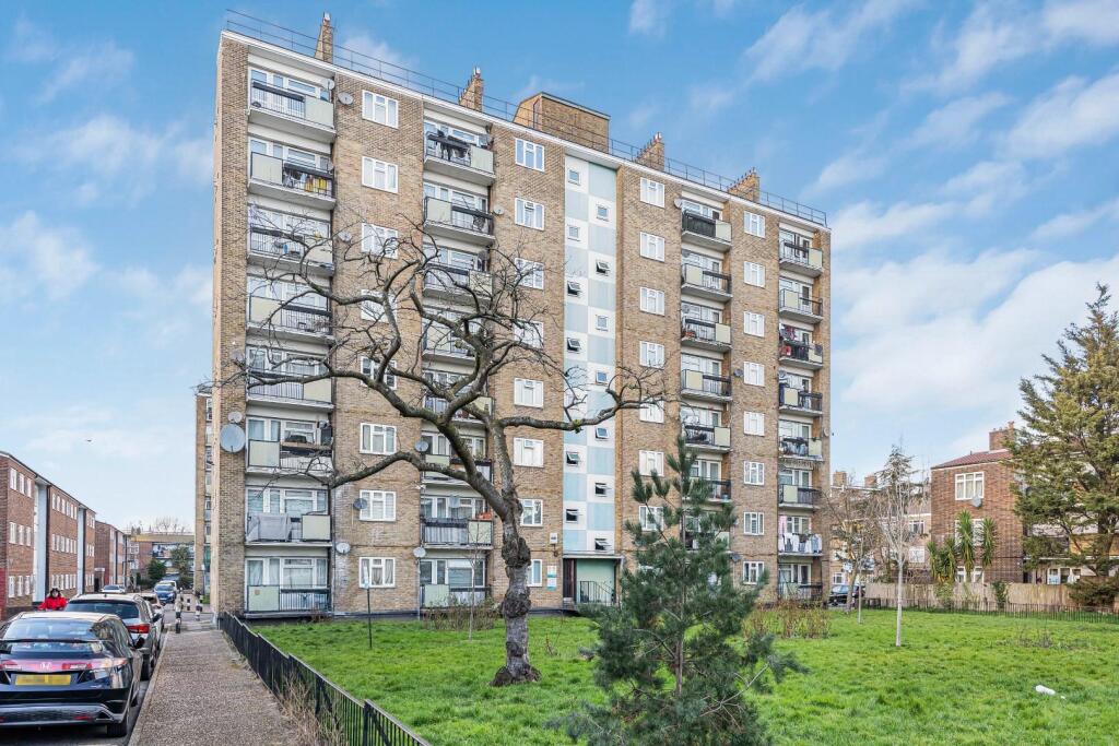 Main image of property: Lowth Road, London, SE5