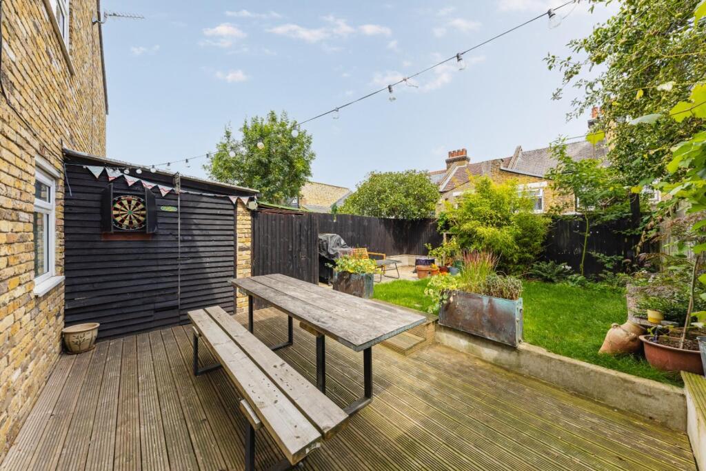 Main image of property: Woodcote Place, London, SE27