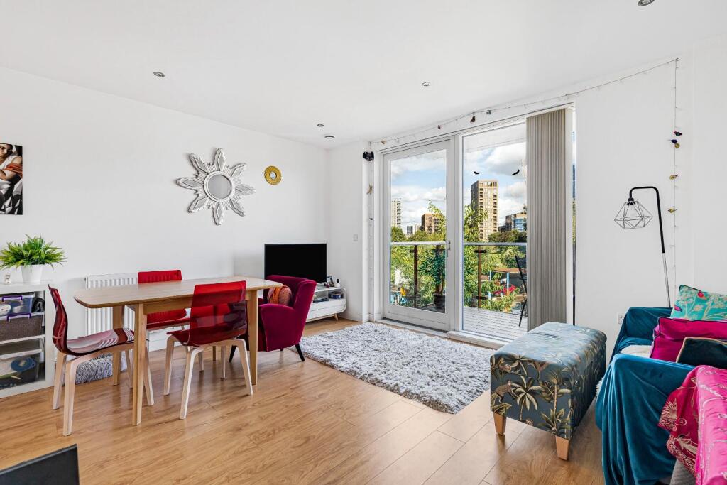 Main image of property: Southampton Way, London, SE5