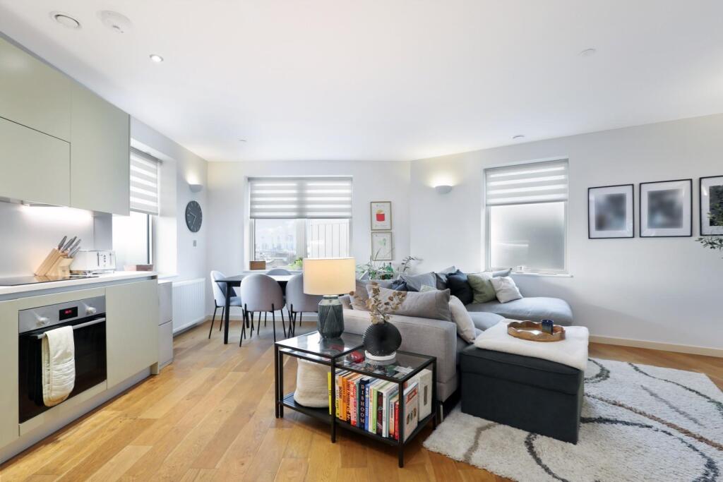 Main image of property: Camberwell New Road. London, SE5